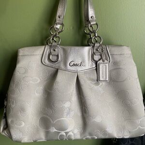 Coach Signature Silver & Blush Pink Hand Bag